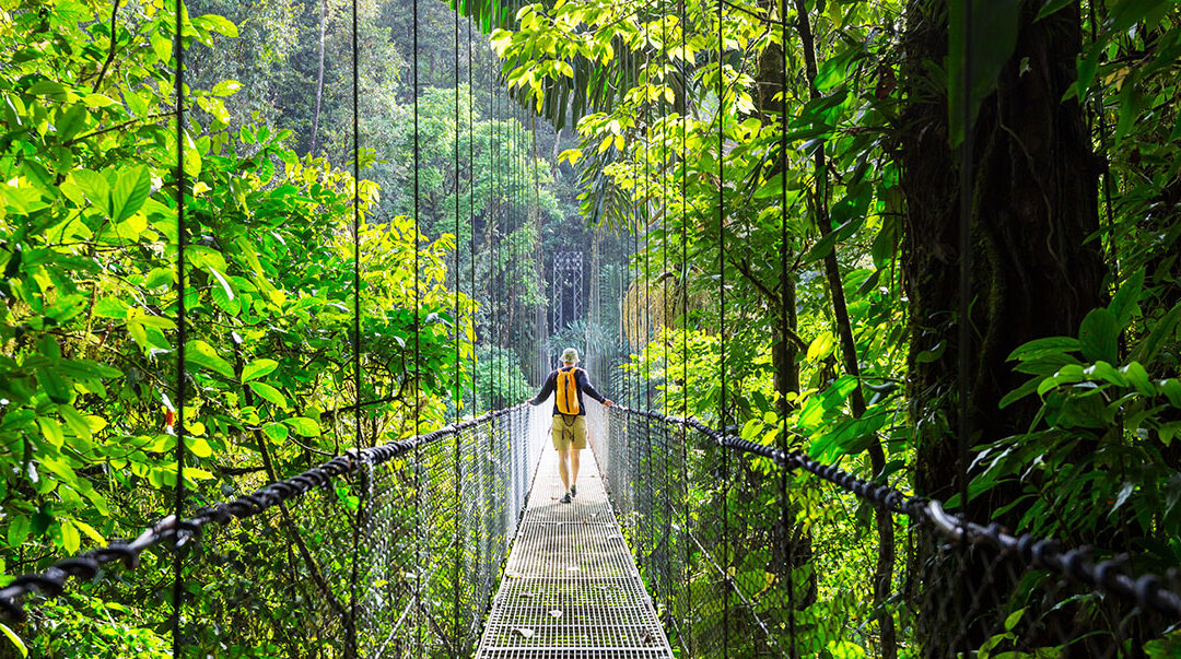 Costa Rica for Digital Nomads: Rentista Visa, Top Destinations, and Practical Guide