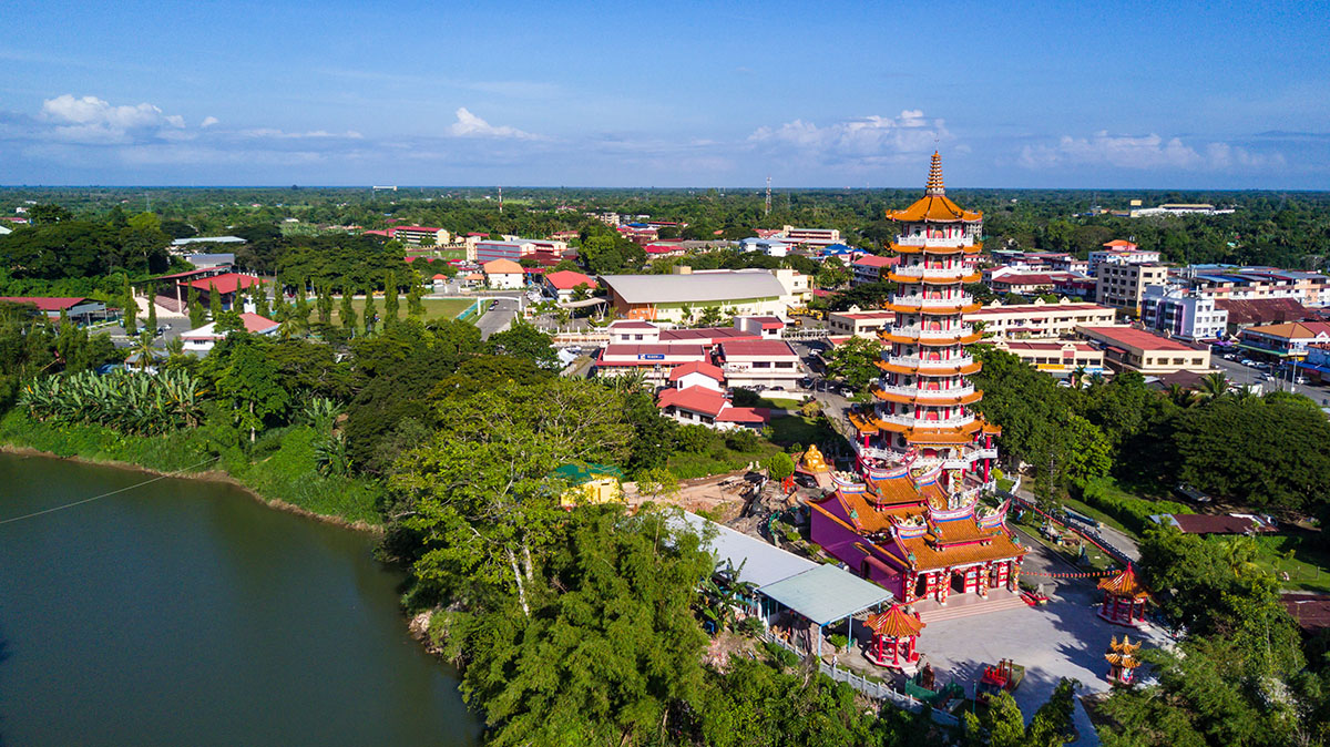 A beautiful pagoda at Tuaran, Sabah, Malaysia pagoda malaysia digital nomad